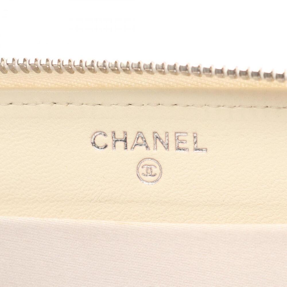 CHANEL Authentic Black Leather Logo Wallet - Picture 4 of 9